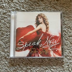 Taylor Swift CD (Speak Now, Target Exclusive)